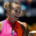 ‘Žene su otpornije od muškaraca, njima zatvaraju krov da ne pate po vrućini’: Sabalenka