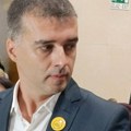 Savo Manojlović pred prekršajnim sudom zbog samoodbrane porodice: Da li će napadač odgovarati?
