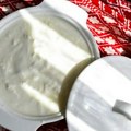 Kako da napravite domaće kiselo mleko: Prirodni probiotik po receptu naših baka