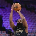 Harden posle skandala dobio novi ugovor, Klivlend ozbiljno napada NBA titulu