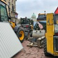 (FOTO) Bageri na Trgu Nikole Pašića, u toku pripremni radovi za rekonstrukciju