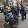 Da li meštani Male Krsne postaju Beograđani pred predstojeće izbore? U skupim automobilima „ekskurzija“ do Voždovca i…