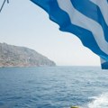 Putnik ispao sa trajekta u more: Drama u Grčkoj: U toku operacija spasavanja, podignuti helikopteri