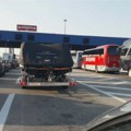 AMSS: Automobili na Preševu i Gradini čekaju 20 minuta, kamioni na Horgošu i do četiri sata