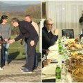 (Фото) Топла добродошлица за председника у Мионици: Само дан након избора Вучић обилази газдинство породице Јаковљевић