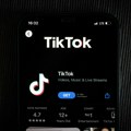 Uhapšeni prevaranti sa TikTok-a: Ojadili ženu iz Lazarevca za skoro 600.000 dinara