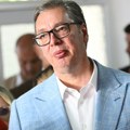"Biće značajno povećanje plata, penzija i minimalca!" Vučić u Temskoj: Obilazi gazdinstvo porodice Pančić (foto/video)
