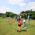 Kragujevac: Još jedno selo dobilo dečije igralište