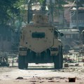 Potpuni haos na Haitiju: Bande napale zatvor, hiljade robijaša pobeglo, vlada hitno proglasila vanredno stanje i policijski…