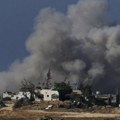 Snažan udar na izraelske vojne položaje: Hezbolah ispalio više stotina kaćuša