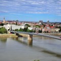 Udruženi za slobodan Novi Sad: Kandidati za odbornike se skrivaju iza Vučićevog imena