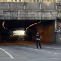 Zatvoren centar Beograda! Kilometarske kolone automobila, neprohodan i Terazijski tunel, niko ne može ka Karaburmi: Evo zbog…