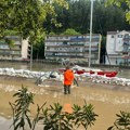 VIDEO Katastrofalno nevreme u Hrvatskoj: Voda do kolena, automobili se probijaju kroz bujice, delovi gradova bez struje
