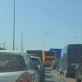 Slikali smo trenutno najgori kolaps u Beogradu! Sve stoji, vozila pribijena, nema ni makac