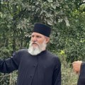 O neverovatnom gestu kod Novog Pazara priča ceo Balkan: Iguman Gavrilo donirao novac za put do džamije