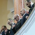 „Čuvaju vlast na štetu sopstvenog naroda“