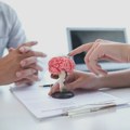 Prvi znak demencije nije uvek zaboravnost: Lekar upozorava na simptom koji mnogi zanemaruju