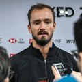 Medvedev je ismevao Đokovića i sad znamo zašto: Diskvalifikacija je samo posledica