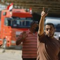 Izrael i Palestinci: Otvoren prelaz Rafa, prvi kamioni sa humanitarnom pomoći ulaze u Gazu