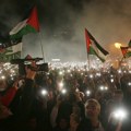 Protestna šetnja u Novom Pazaru: Upaljene lampe da svet vidi tragediju Palestine FOTO, VIDEO