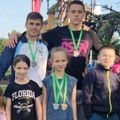 Sa šarengradskog kupa u Kruševcu: Za plivače Posejdona sedam medalja