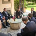 Evropska komisija otpustila prevodica - špijunirao za Moskvu? Pravio beleške tokom tajnog sastanka sa Zelenskim
