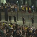 (VIDEO) Performans na Prokopu - 16 minuta tišine
