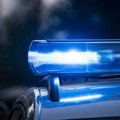 Muškarac i žena „pali“ zbog amfetamina i heroina: Policija ih nahvatala u automobilu