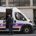 Pokušaj napada na sedište Banke Amerike u Parizu: Uhapšene tri osobe, među njima maloletnici
