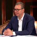 Vučić: Pozivam ljude da se 27. juna okupimo pod zastavom Srbije, bez besa i revanšizma