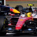 Hamilton u usponu forme – osvojio pol-poziciju za sprint trku na "Silverstonu"