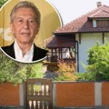 Ovo je porodična kuća Miroslava Ilića u Mrčajevcima: Pevačev brat stradao u njenoj blizini, a meštani kažu...