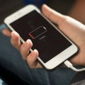 Telefon vam se sve brže prazni? Ovo može biti prvi znak da ste hakovani!