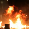 Katastrofalno stanje u Albaniji - sve gori: Demonstranti bacali kamenje, policija uzvratila suzavcem VIDEO