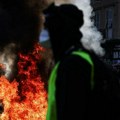 Makron optužuje strane lidere da iskorišćavaju nemire u Francuskoj
