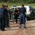 Novi, sramni incident u zvečanu: Kurtijeva policija u Grabovcu zaustavila srpsko sanitetsko vozilo