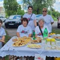 FOTO: U Boki održana deveta „Banatska sirijada“: Sir od dunja najbrže nestane sa tezgi