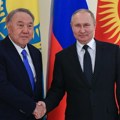 Putin i prvi predsednik Kazahstana Nazarbajev razgovarali u Moskvi