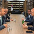 Vučević razgovarao sa Bunfordom "Mađarska je iskreni prijatelj Srbije i imamo izuzetne bratske odnose dve samostalne i…