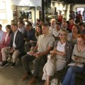 Završen sastanak koji je organizovala CRTA: Pozivu se odazvali i studenti. Na izbore će se ići bez revizije biračkog spiska