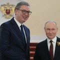 Putin čestitao Novu godinu i Vučiću