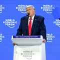 Tramp zapalio Davos: „Evropa je propala, bez Amerike biste govorili nemački i japanski“