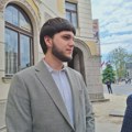 Niški studenti u blokadi danas na skupu podrške kolegi Arsenu kome se sudi jer je gađao gradonačelnika Niša jajima VIDEO