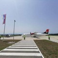 Aerodrom Morava otvorio letnju sezonu: Iz Kraljeva poleteli avioni za Solun i Tivat