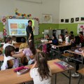 Udruženje „Tim 42“ doniralo mikroskope školama i Naučnom klubu u Leskovcu