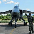 U toku letačka obuka u lovačko-bombarderskoj avijacijskoj eskadrili