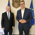 Vučić razgovarao sa Hilom o unapređenju odnosa, KiM i međunarodnoj poziciji Srbije