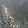 Sneg u Beogradu, gužve na sve strane: Mili se na mostovima i autoputu, zakrčenje i u centru grada (foto)