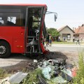 "Blic" saznaje: Dvoje teško povređeno u nesreći kod Obrenovca: Svi povređeni bili u autobusu u koji se zakucao kamion…