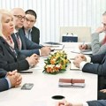 Курти награђен за насиље над Србима и дијалогом